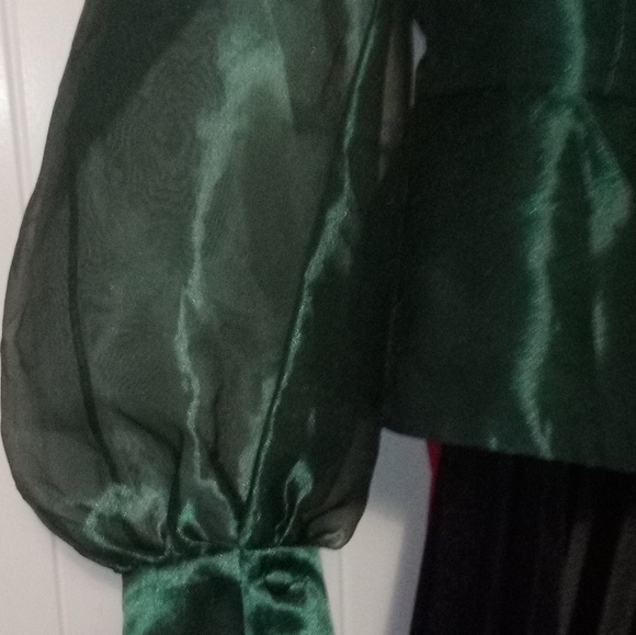 Ann Hobbs for Cattiva - Picture 6 of 10